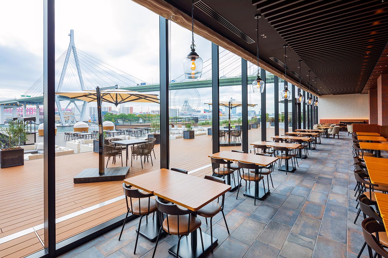 Dining BRICKSIDE 店内